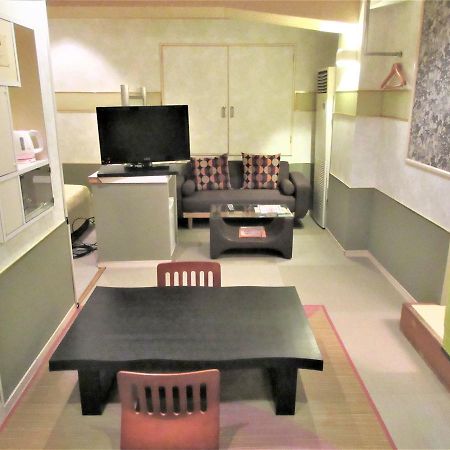 יוקוהאמה Hotel Plage (Adults Only) מראה חיצוני תמונה